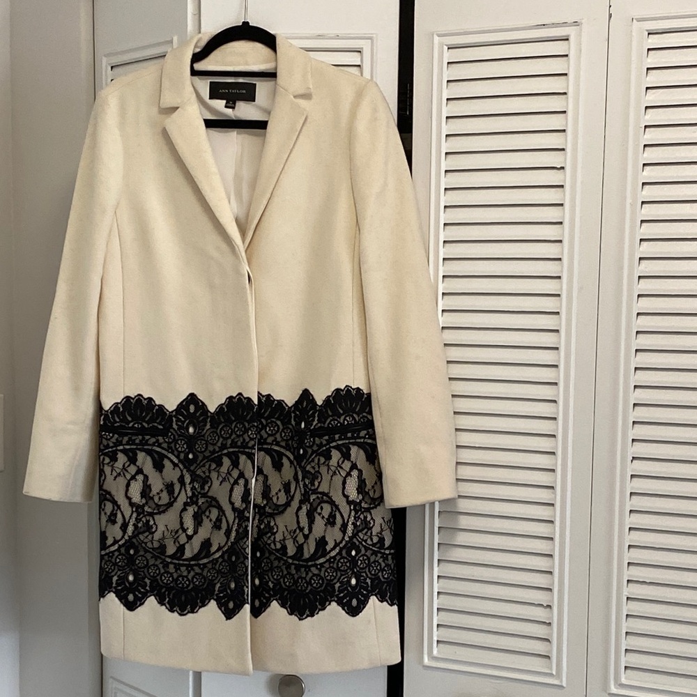 Ann Taylor Cream and Black Lace Wool Coat
